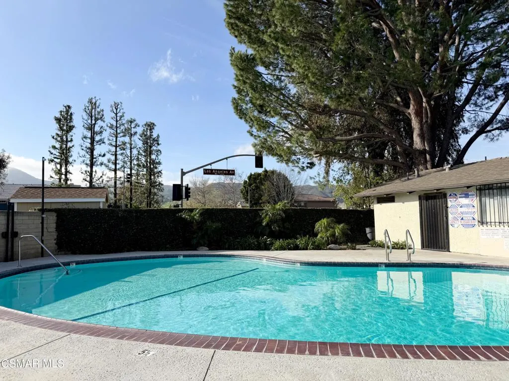 2030 Avenida Placida 3, Simi Valley, California 93063 home-pic-29