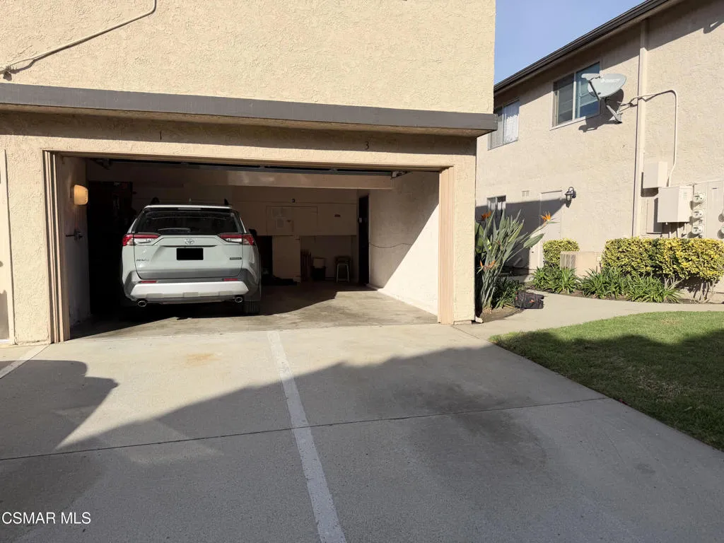 2030 Avenida Placida 3, Simi Valley, California 93063 home-pic-26
