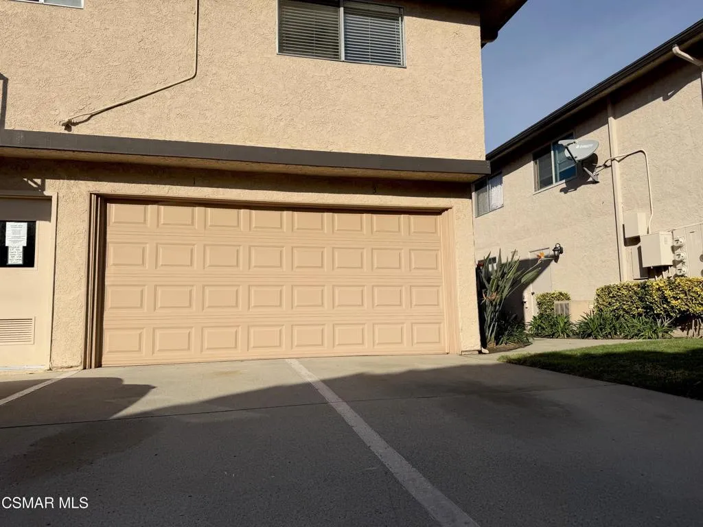 2030 Avenida Placida 3, Simi Valley, California 93063 home-pic-25
