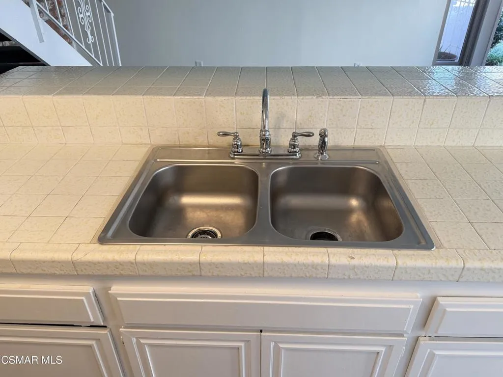 2030 Avenida Placida 3, Simi Valley, California 93063 home-pic-9