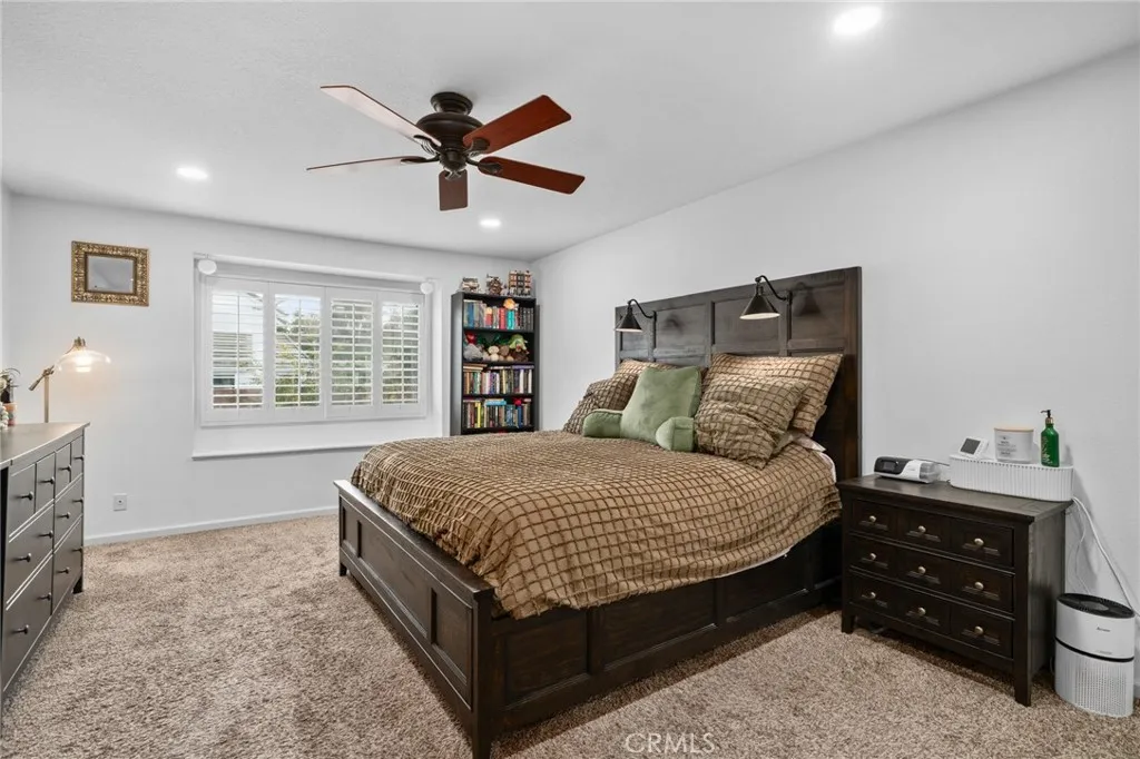 2160 Falcon Crest Drive, Riverside, California 92506 home-pic-15