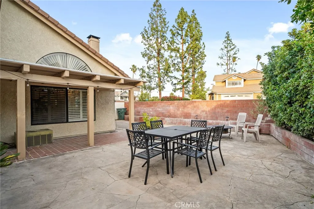 2160 Falcon Crest Drive, Riverside, California 92506 home-pic-27