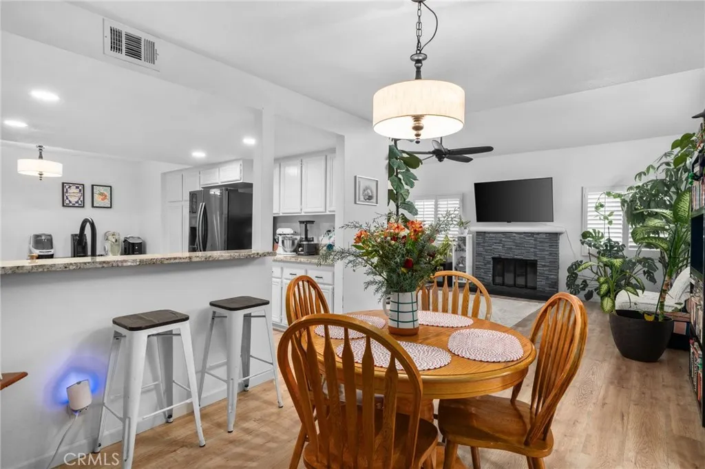 2160 Falcon Crest Drive, Riverside, California 92506 home-pic-9
