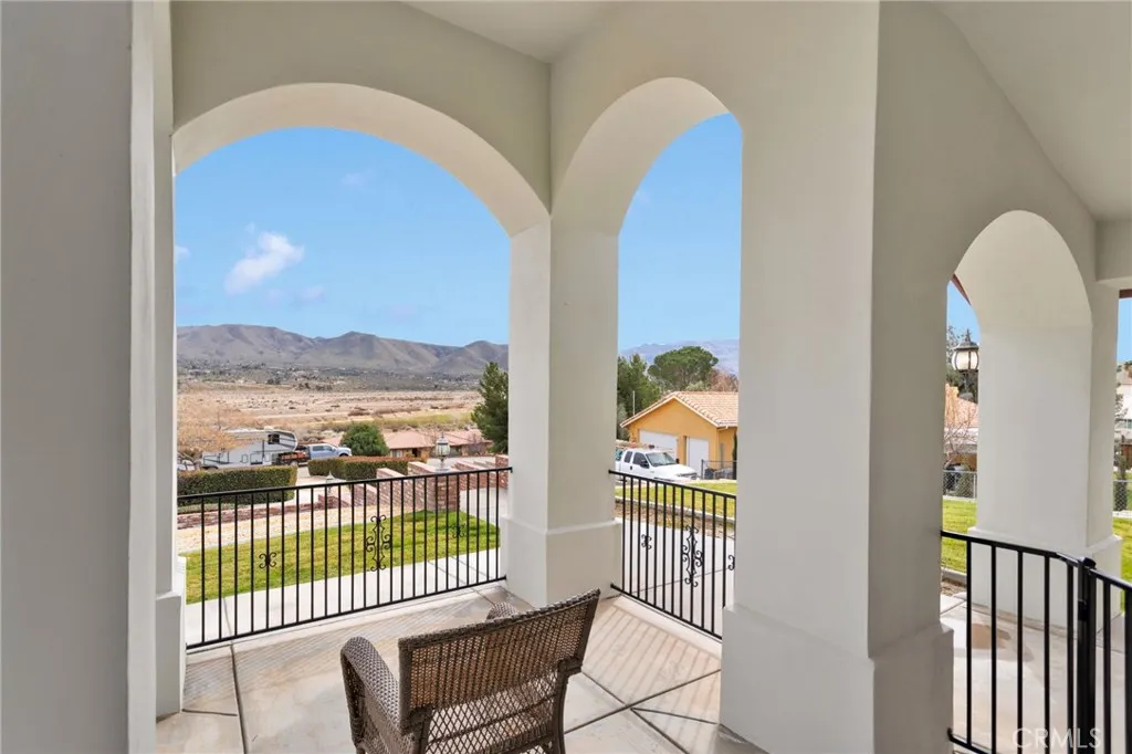 7748 Calpella, Hesperia, California 92345 home-pic-12