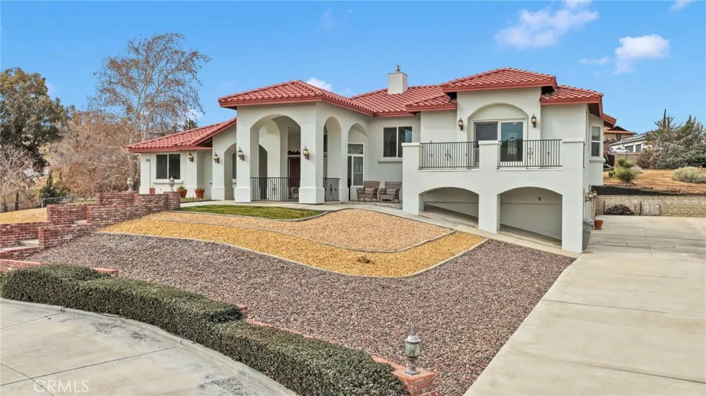 7748 Calpella, Hesperia, California 92345 home-pic-3
