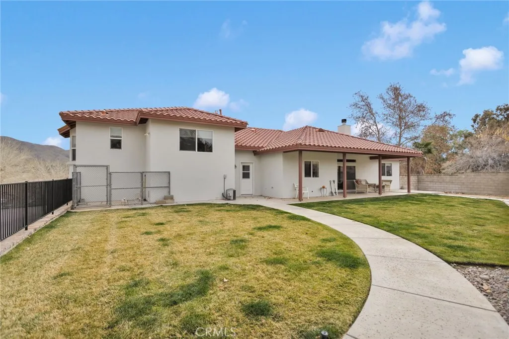 7748 Calpella, Hesperia, California 92345 home-pic-59
