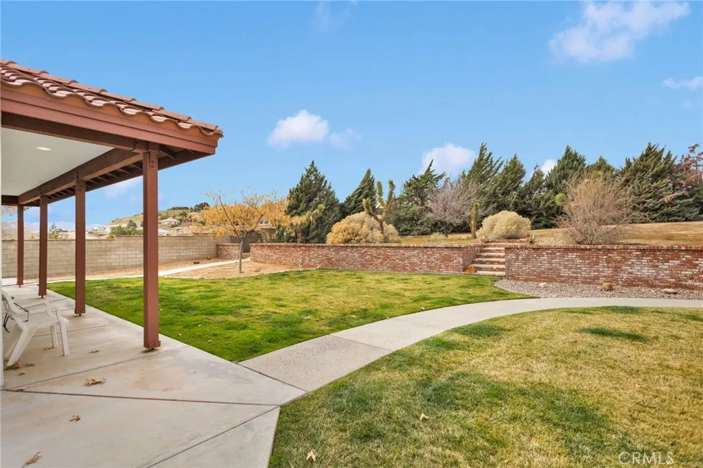 7748 Calpella, Hesperia, California 92345 home-pic-58