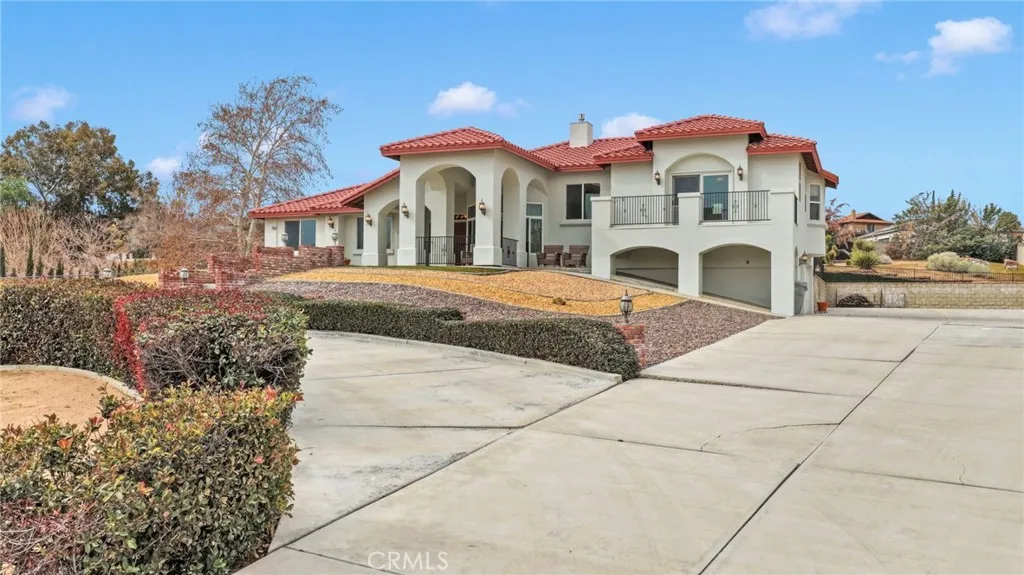 7748 Calpella, Hesperia, California 92345 home-pic-4