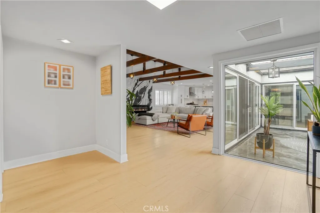 16411 Magellan, Huntington Beach, California 92647 home-pic-14