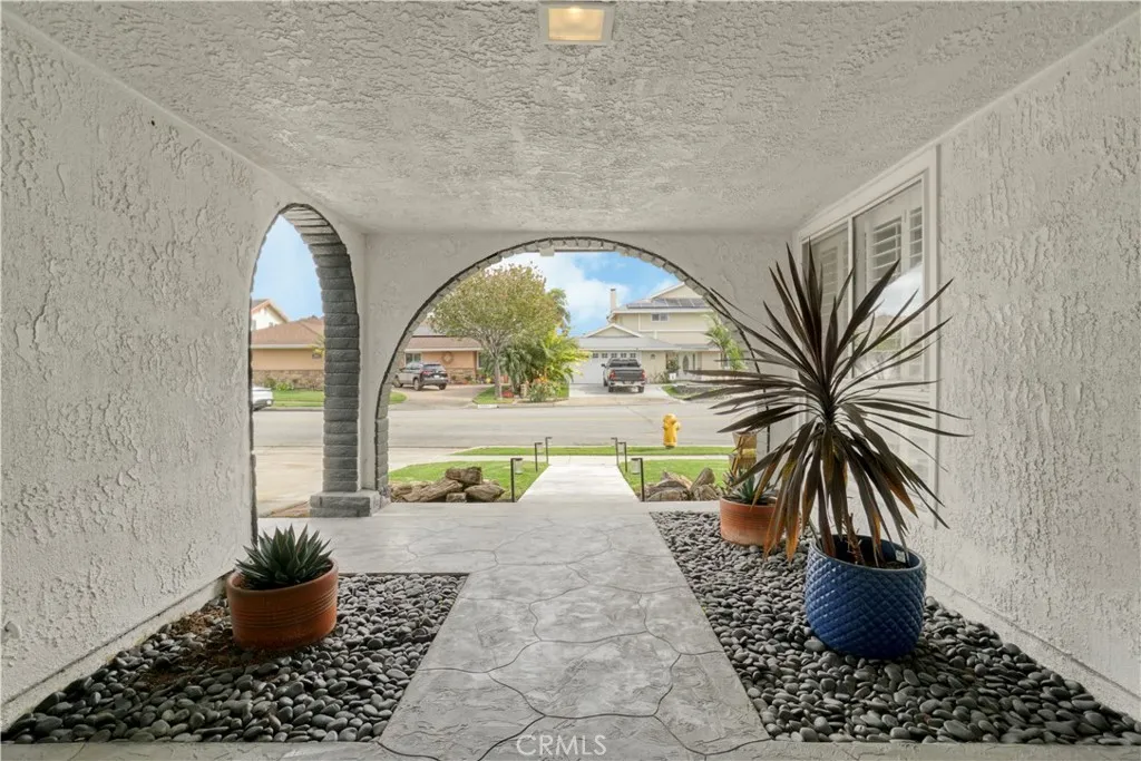 16411 Magellan, Huntington Beach, California 92647 home-pic-8