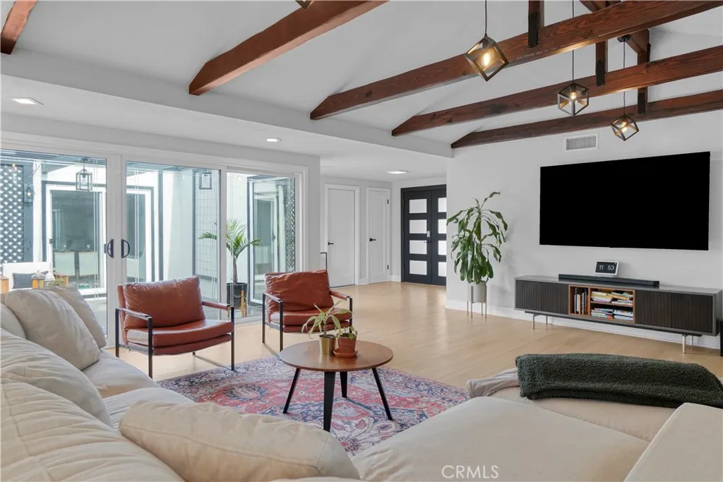16411 Magellan, Huntington Beach, California 92647 home-pic-17