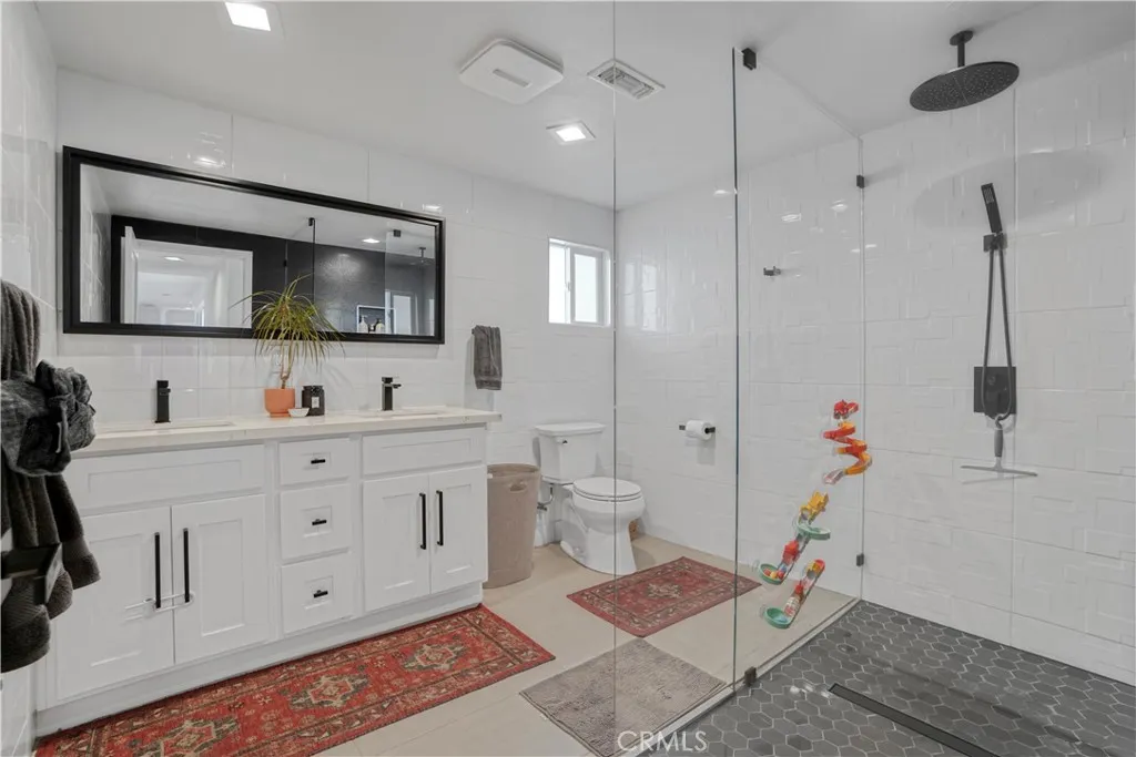 16411 Magellan, Huntington Beach, California 92647 home-pic-29