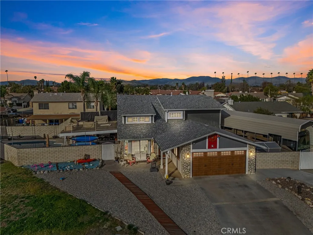 869 Fillmore Court, Hemet, California 92543 home-pic-0