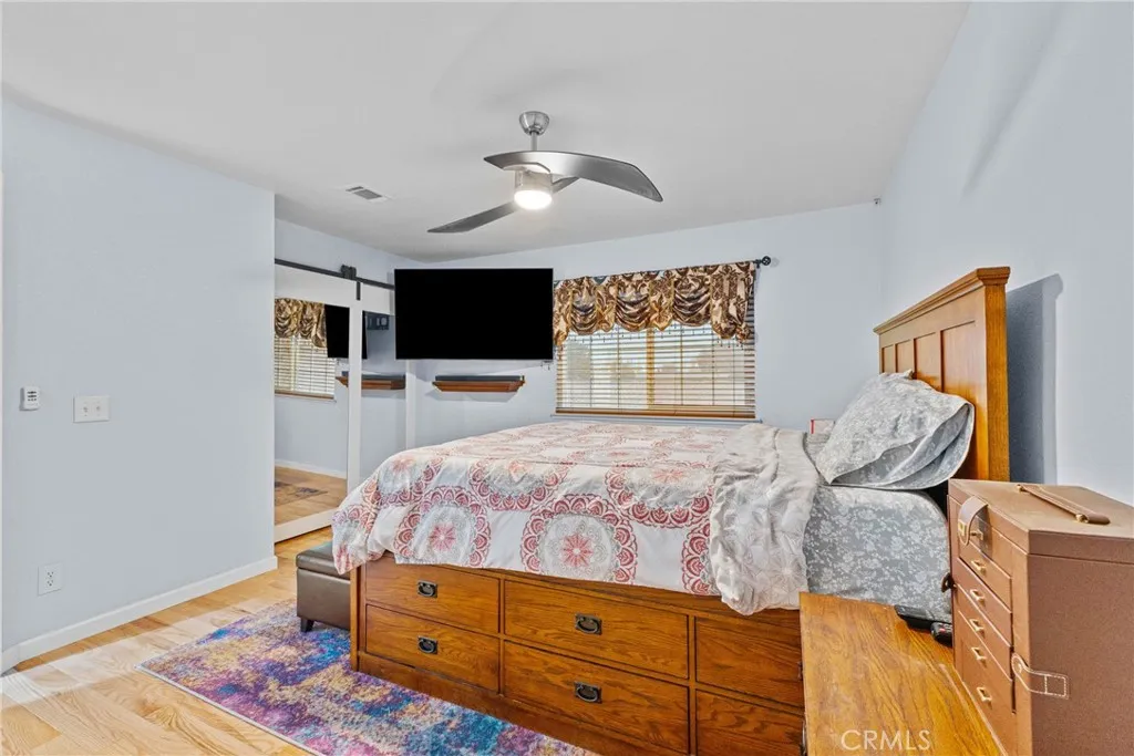 869 Fillmore Court, Hemet, California 92543 home-pic-14