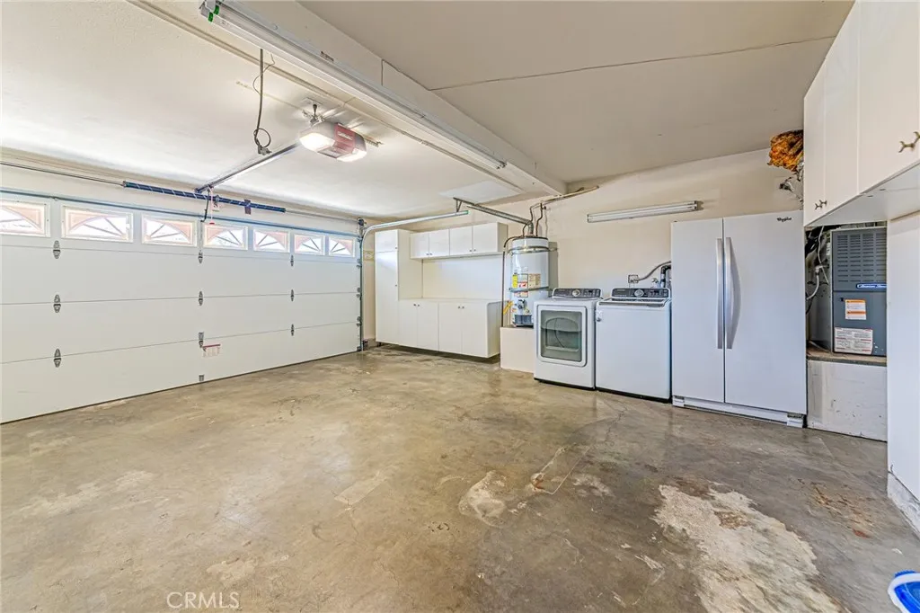 7662 Cory Circle, La Palma, California 90623 home-pic-36