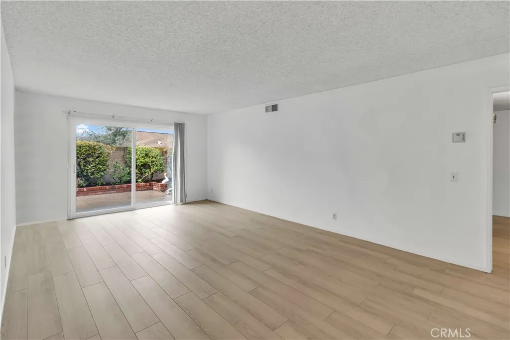 25396 Shawnee, Lake Forest, California 92630 home-pic-43