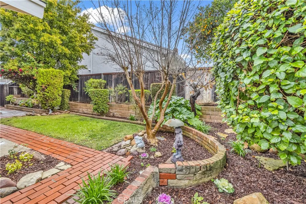 25396 Shawnee, Lake Forest, California 92630 home-pic-28