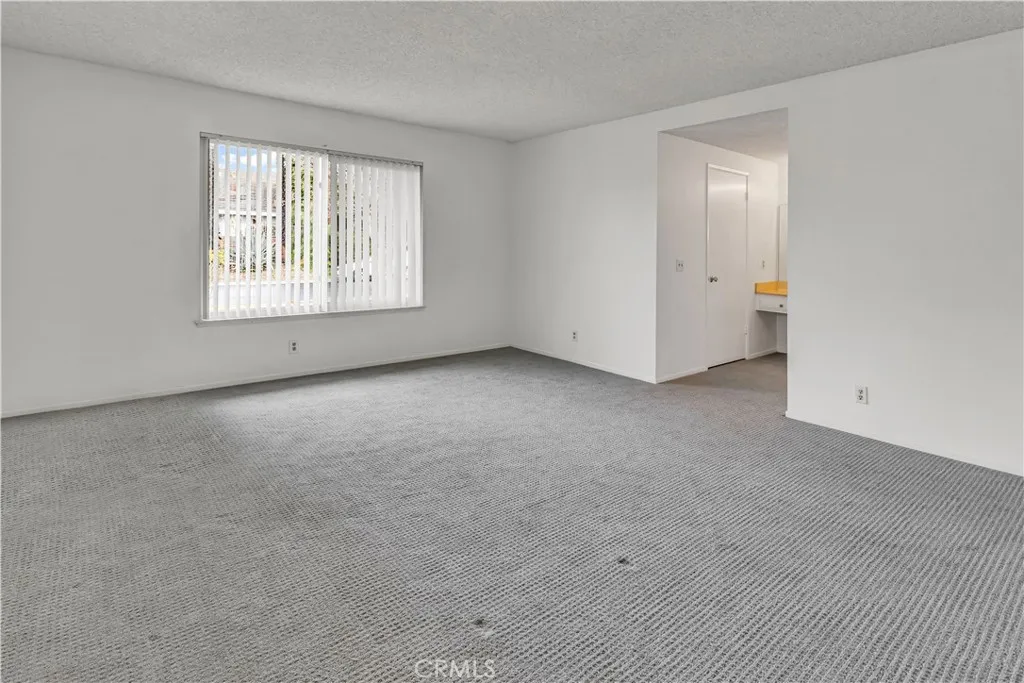 25396 Shawnee, Lake Forest, California 92630 home-pic-30