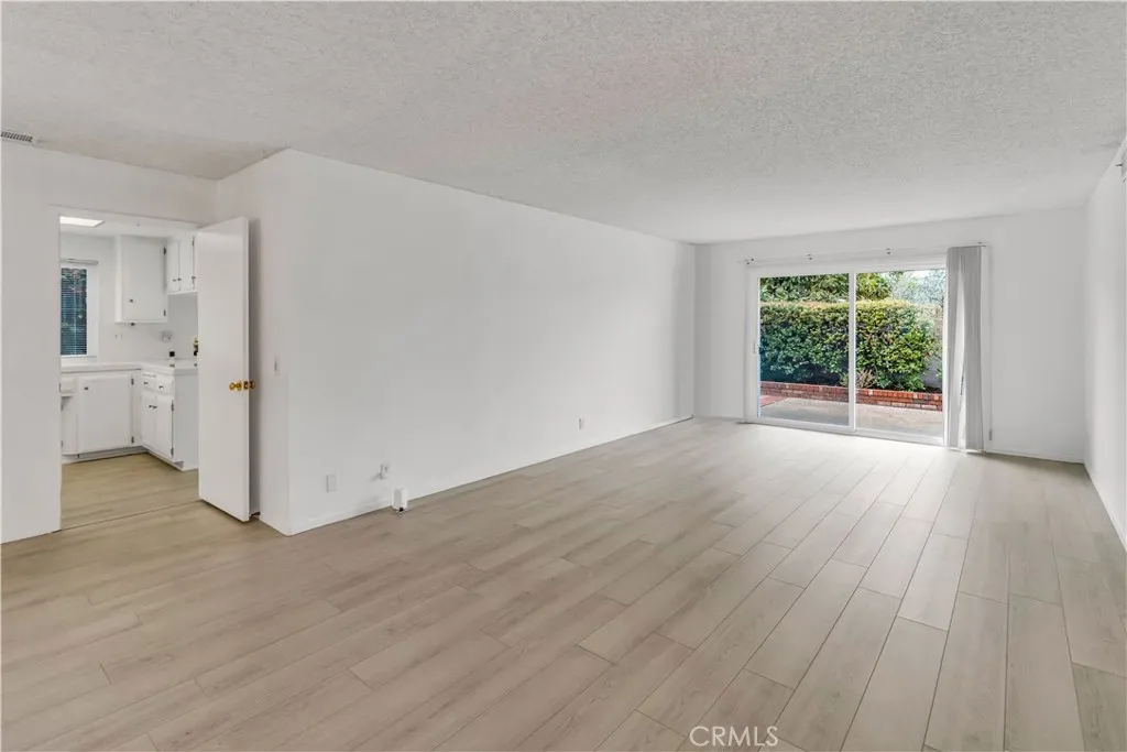25396 Shawnee, Lake Forest, California 92630 home-pic-8