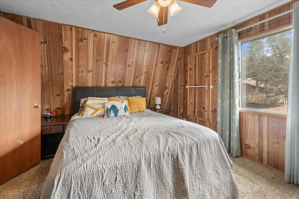 112 E Mojave Boulevard, Big Bear, California 92314 home-pic-21