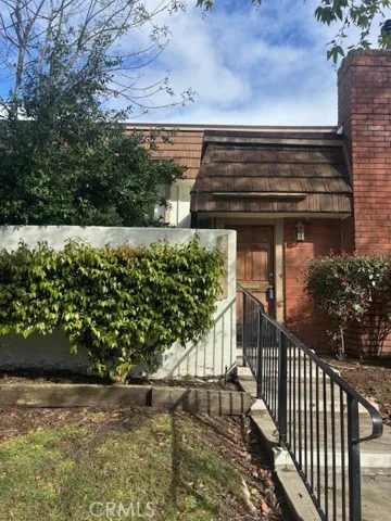 22224 Germain Street 3, Chatsworth, California 91311