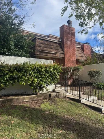 22224 Germain Street 3, Chatsworth, California 91311