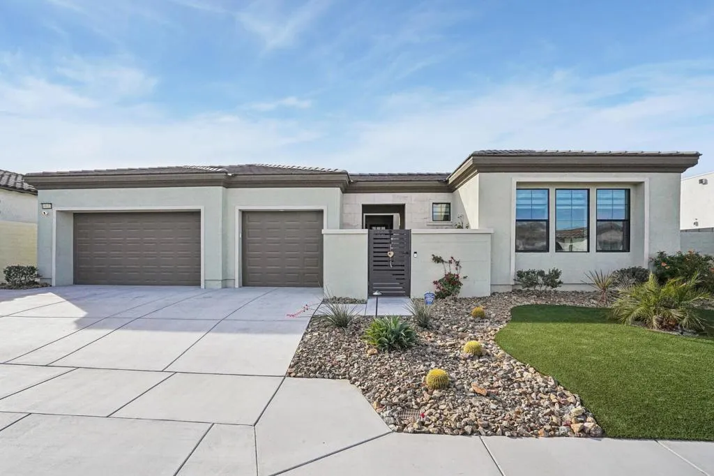49853 Crescent, Palm Desert, California 92211 home-pic-0