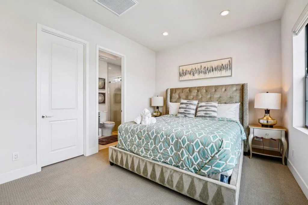 49853 Crescent, Palm Desert, California 92211 home-pic-20
