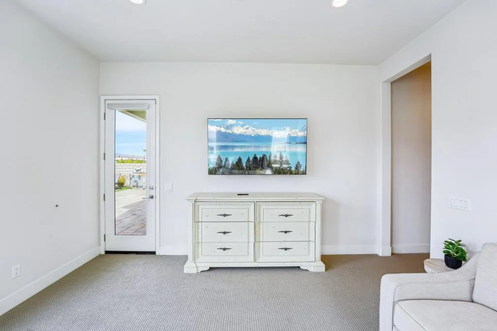 49853 Crescent, Palm Desert, California 92211 home-pic-15