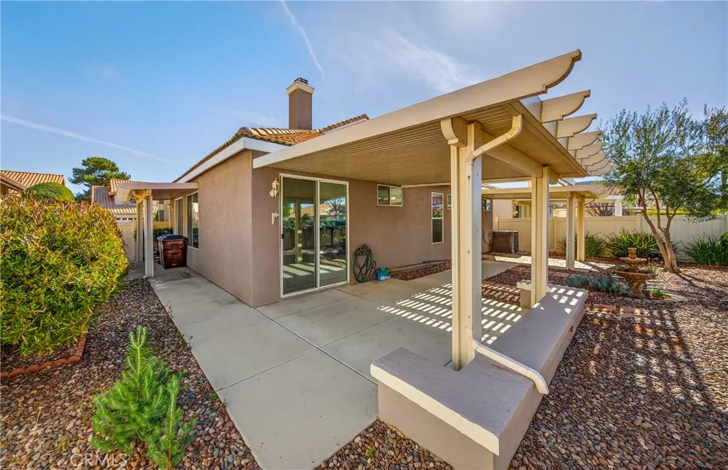 1125 Laguna Seca Court, Banning, California 92220 home-pic-22