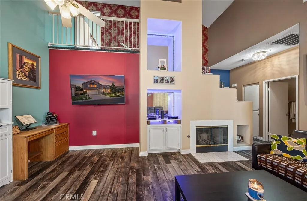 1125 Laguna Seca Court, Banning, California 92220 home-pic-8