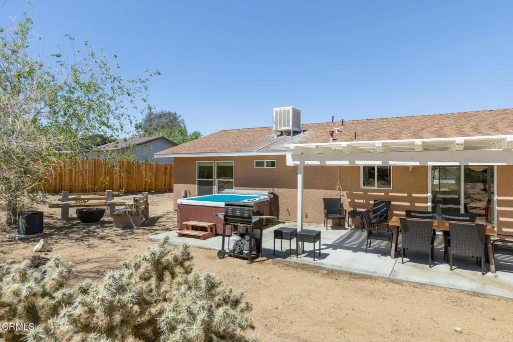 61515 Capilla Drive, Joshua Tree, California 92252 home-pic-11