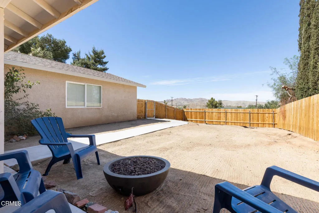 61681 Palm Vista Drive, Joshua Tree, California 92252 home-pic-20