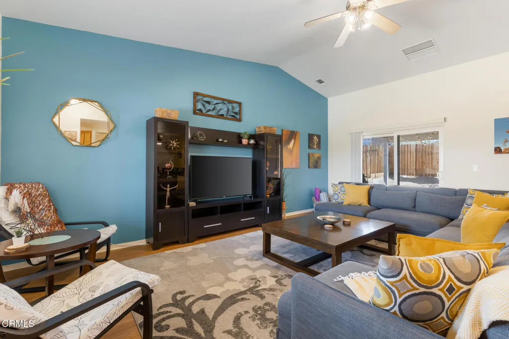 61681 Palm Vista Drive, Joshua Tree, California 92252 home-pic-2