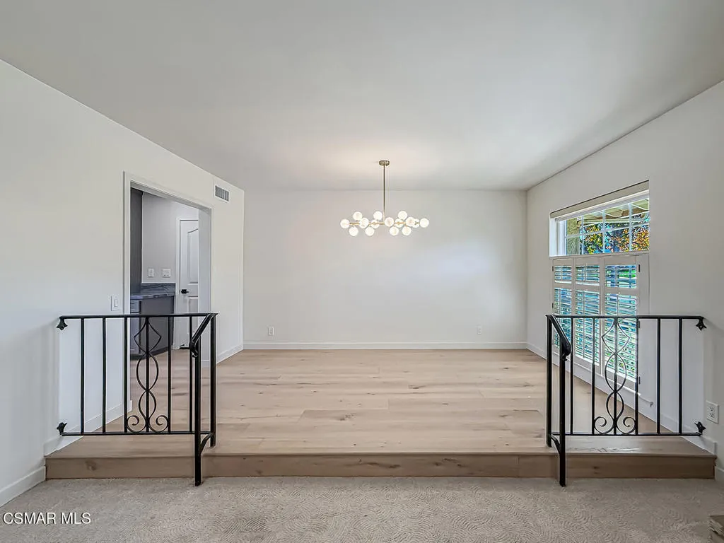 21 Westbury Street, Thousand Oaks, California 91360 home-pic-7