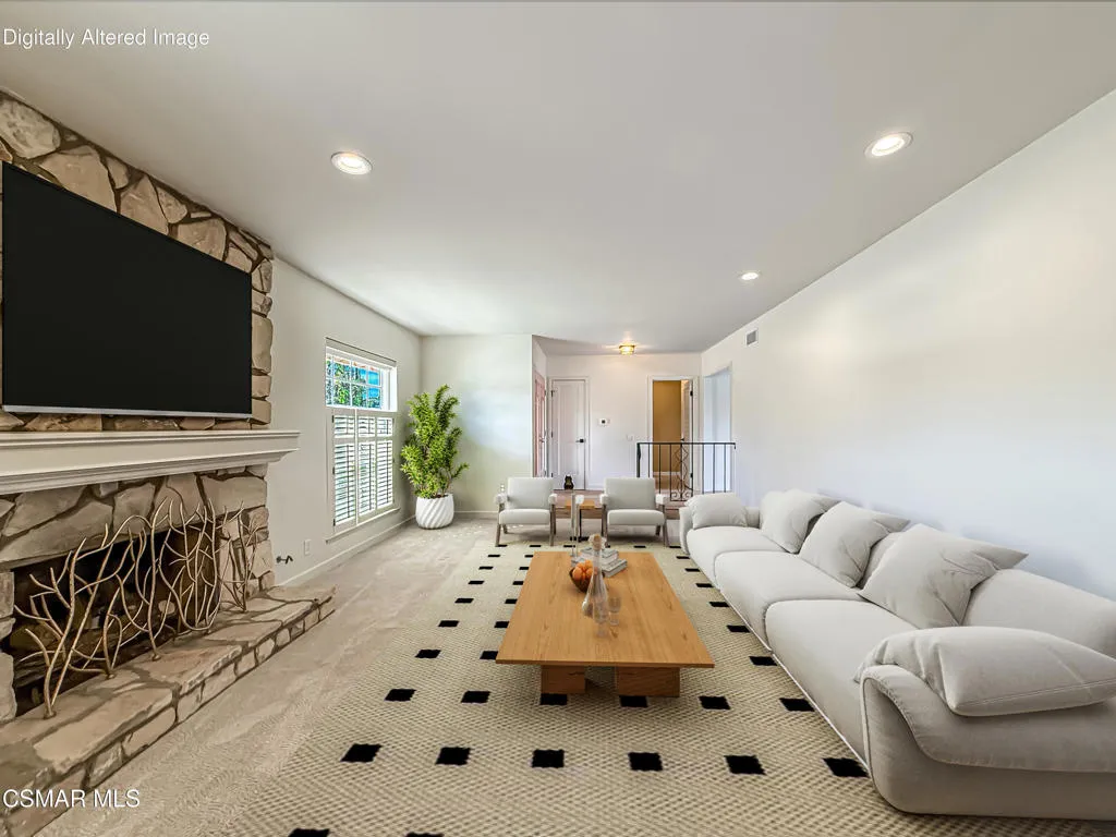 21 Westbury Street, Thousand Oaks, California 91360 home-pic-2