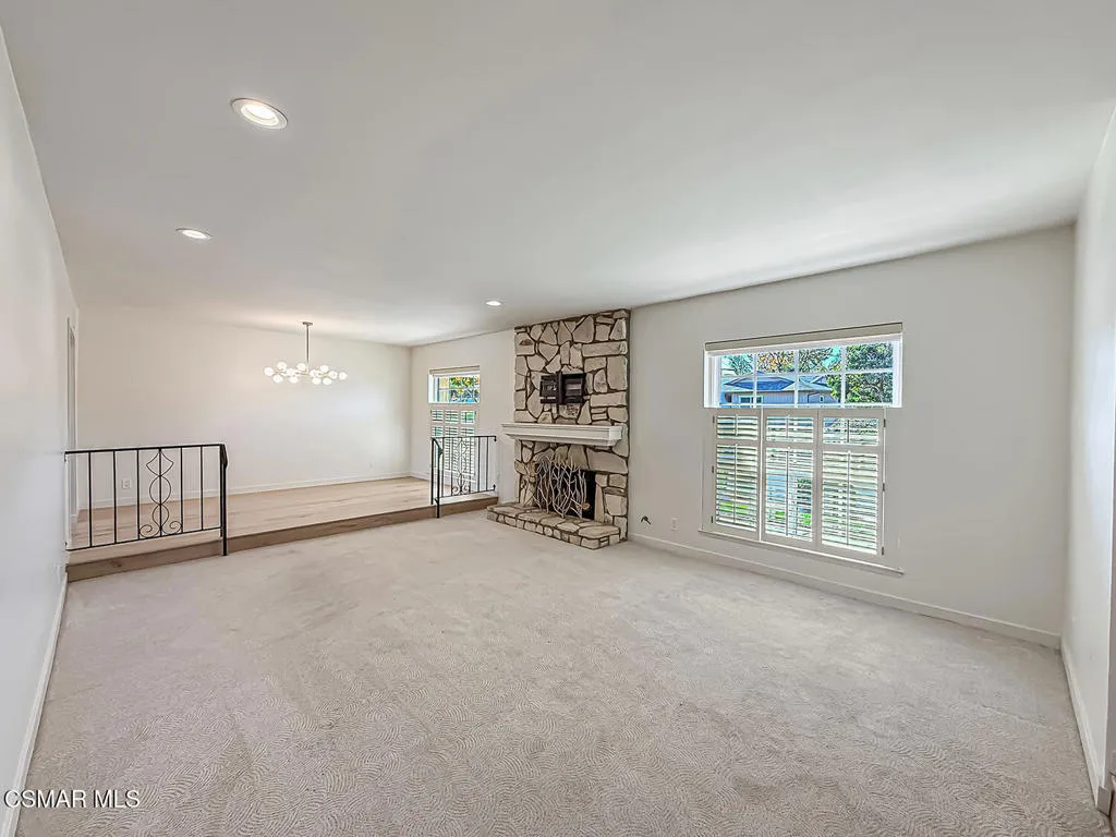 21 Westbury Street, Thousand Oaks, California 91360 home-pic-5