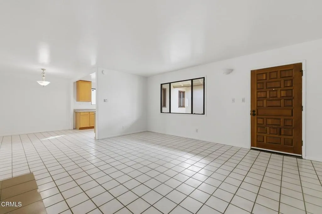 6073 Fremont Street, Ventura, California 93003 home-pic-7