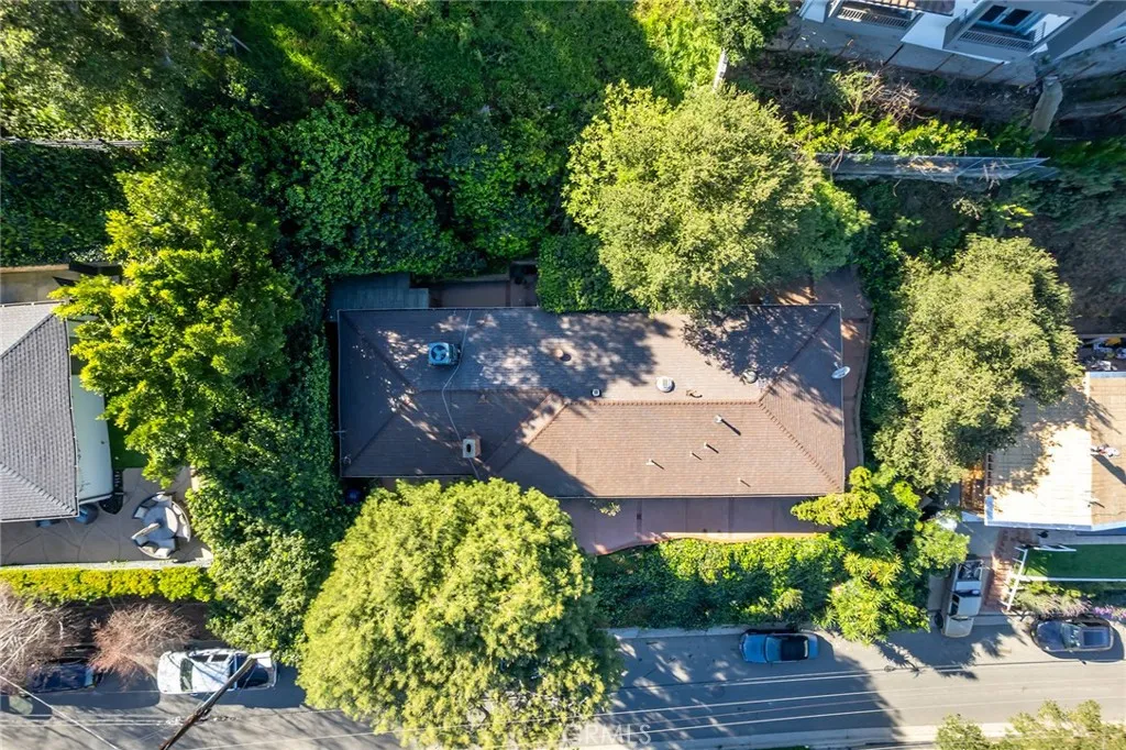 3370 Coy, Sherman Oaks, California 91423 home-pic-23