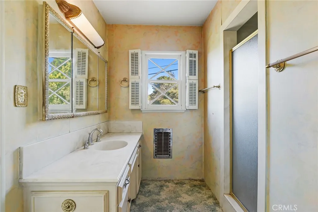3370 Coy, Sherman Oaks, California 91423 home-pic-15