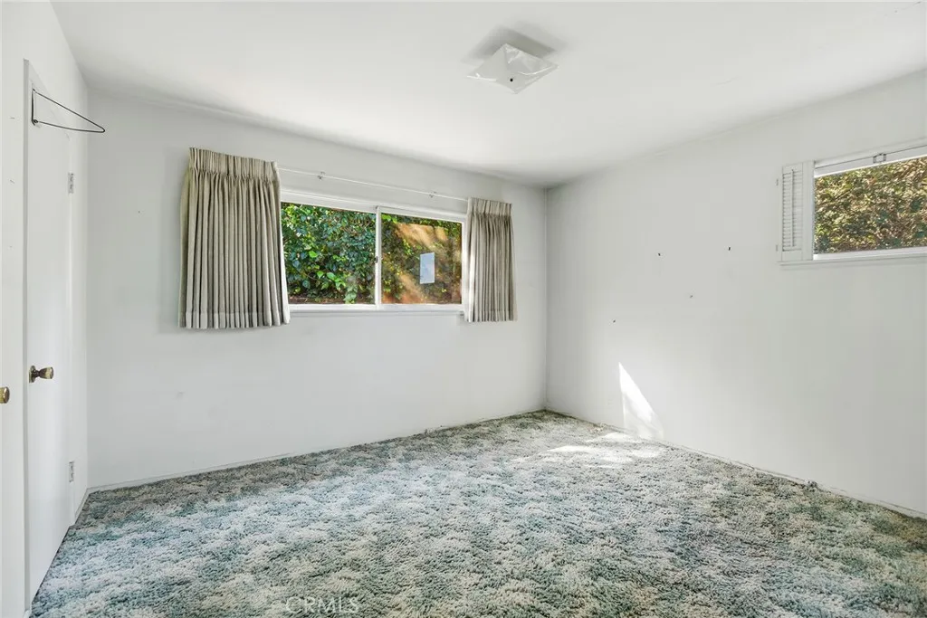 3370 Coy, Sherman Oaks, California 91423 home-pic-16