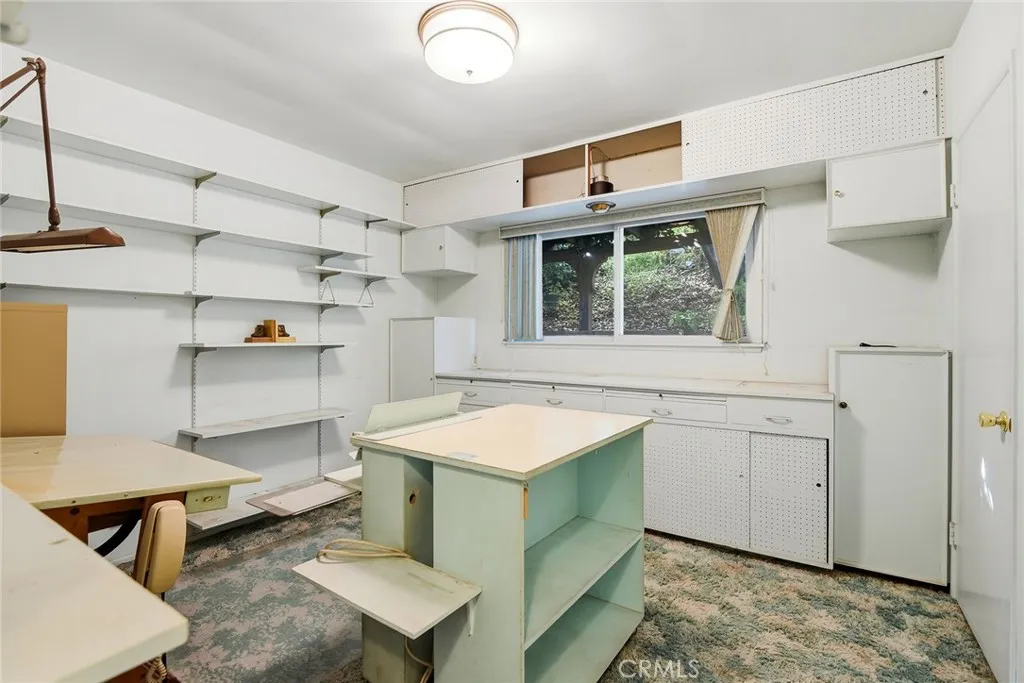3370 Coy, Sherman Oaks, California 91423 home-pic-12