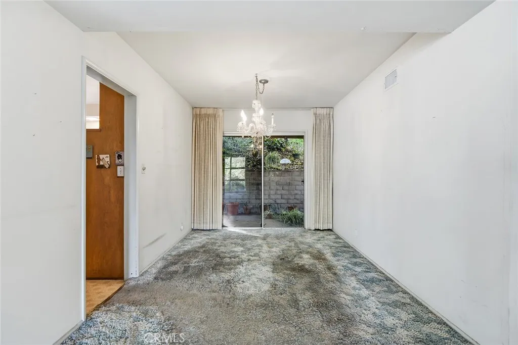 3370 Coy, Sherman Oaks, California 91423 home-pic-8