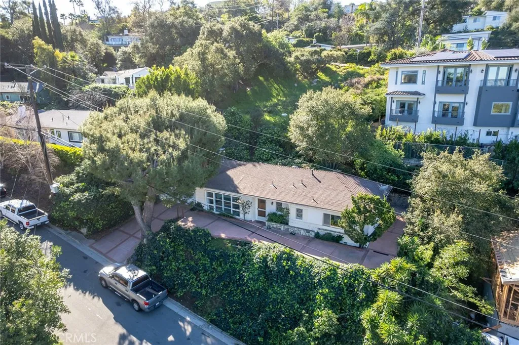 3370 Coy, Sherman Oaks, California 91423 home-pic-21