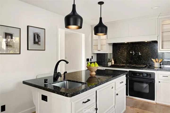 958 Skyline, San Luis Obispo, California 93405