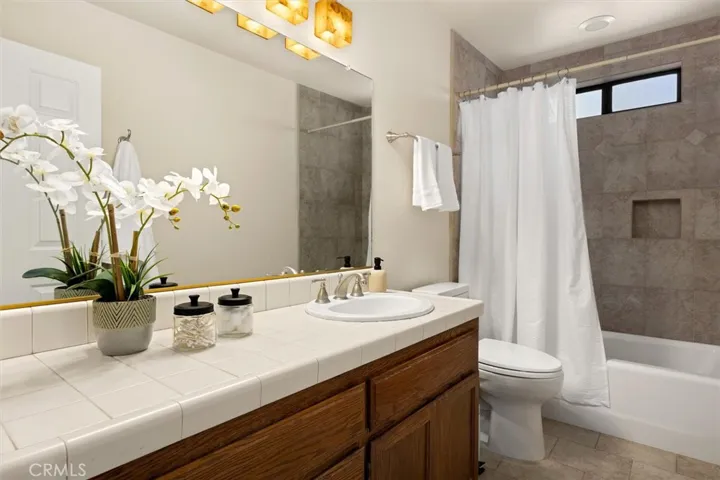 958 Skyline, San Luis Obispo, California 93405