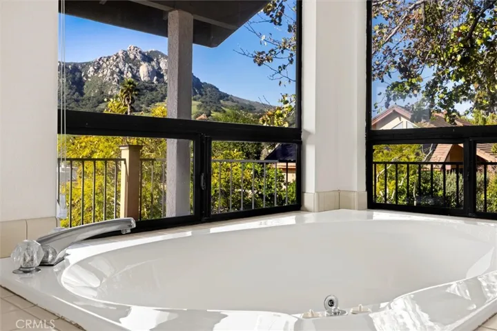 958 Skyline, San Luis Obispo, California 93405