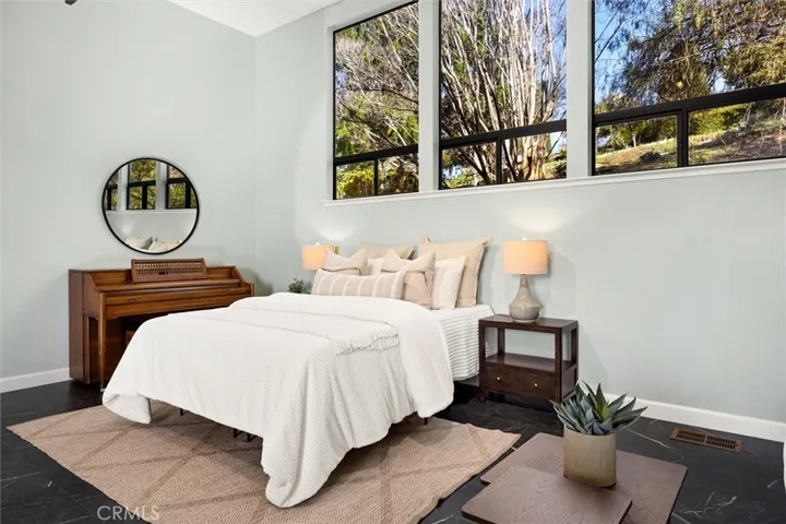 958 Skyline, San Luis Obispo, California 93405