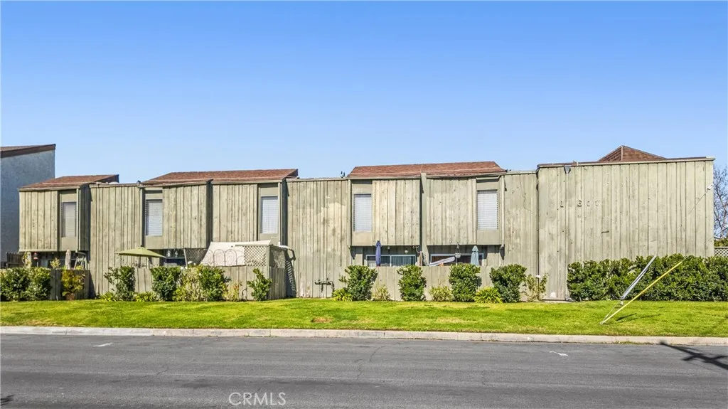 11607 Acama Street, Studio City, California 91604 home-pic-7