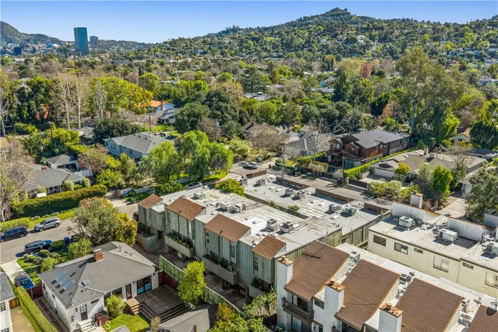 11607 Acama Street, Studio City, California 91604 home-pic-23